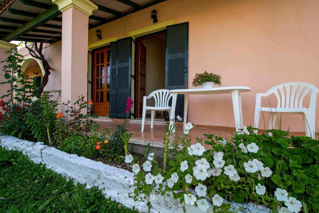Tzoras‌ ‌Apartments‌ ‌Roda‌ ‌Corfu‌ Litheres Екстериор снимка