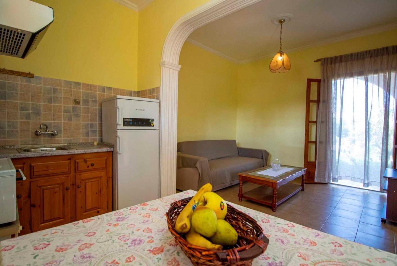 Tzoras‌ ‌Apartments‌ ‌Roda‌ ‌Corfu‌ Litheres Екстериор снимка