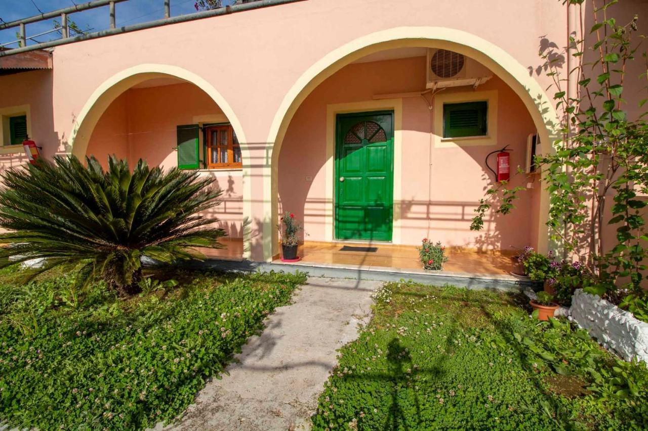 Tzoras‌ ‌Apartments‌ ‌Roda‌ ‌Corfu‌ Litheres Екстериор снимка