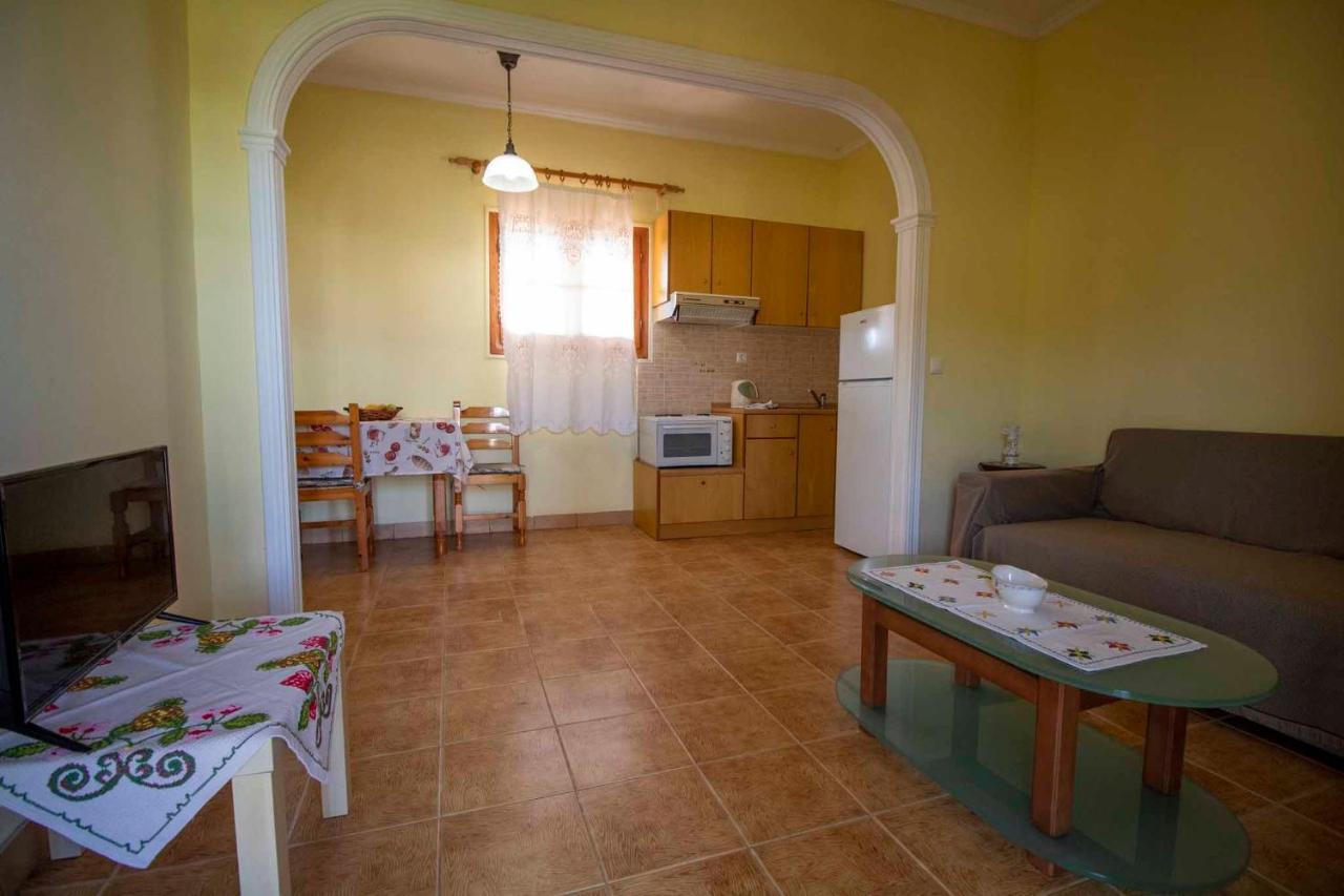Tzoras‌ ‌Apartments‌ ‌Roda‌ ‌Corfu‌ Litheres Екстериор снимка