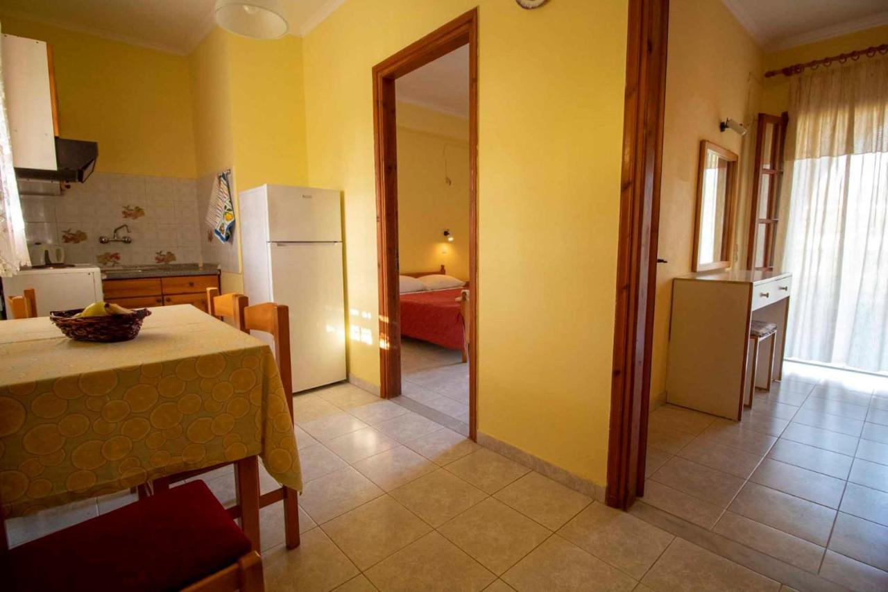 Tzoras‌ ‌Apartments‌ ‌Roda‌ ‌Corfu‌ Litheres Екстериор снимка