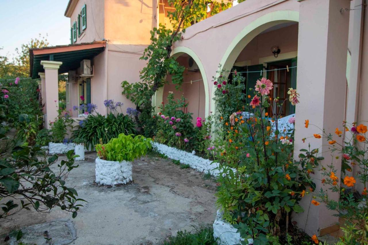 Tzoras‌ ‌Apartments‌ ‌Roda‌ ‌Corfu‌ Litheres Екстериор снимка