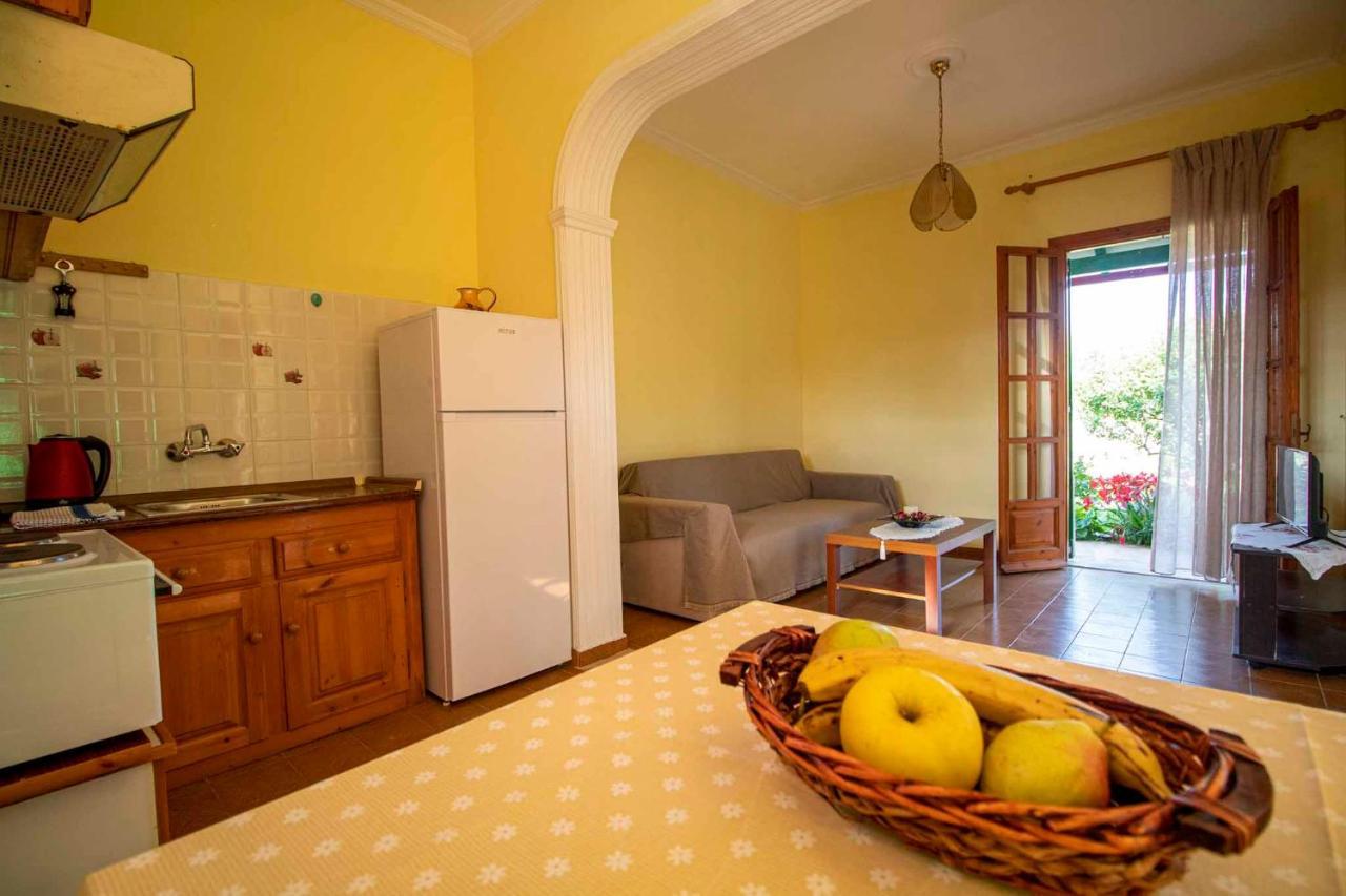 Tzoras‌ ‌Apartments‌ ‌Roda‌ ‌Corfu‌ Litheres Екстериор снимка
