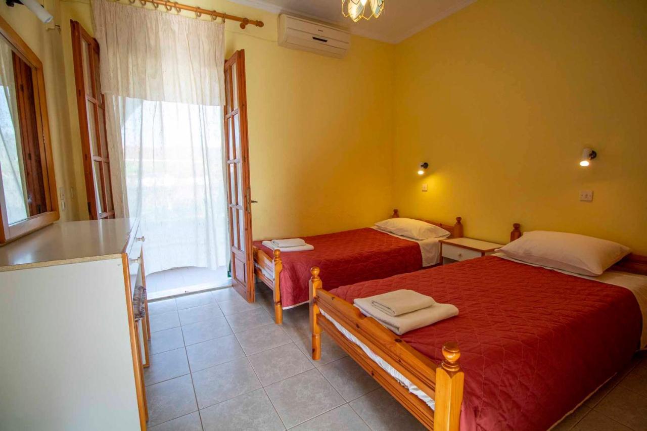 Tzoras‌ ‌Apartments‌ ‌Roda‌ ‌Corfu‌ Litheres Екстериор снимка